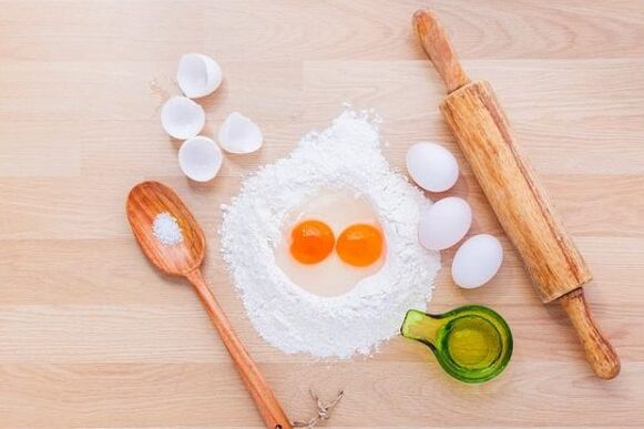 Příprava pokrmu pro vaječnou dietu, která eliminuje nadváhu
